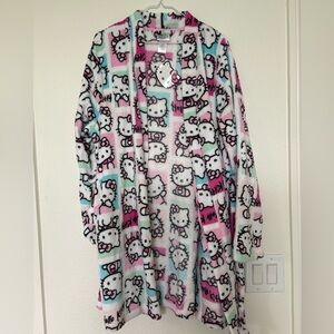 NWT Hello Kitty Pink Blue White Pastel Plush Tie front Robe Plus Size 1X